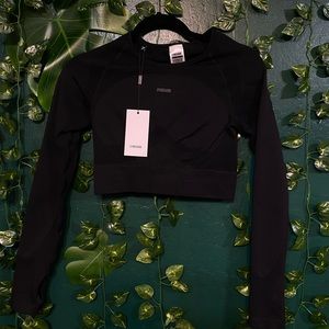 Gymshark Flex Long Sleeve Crop Top Women’s